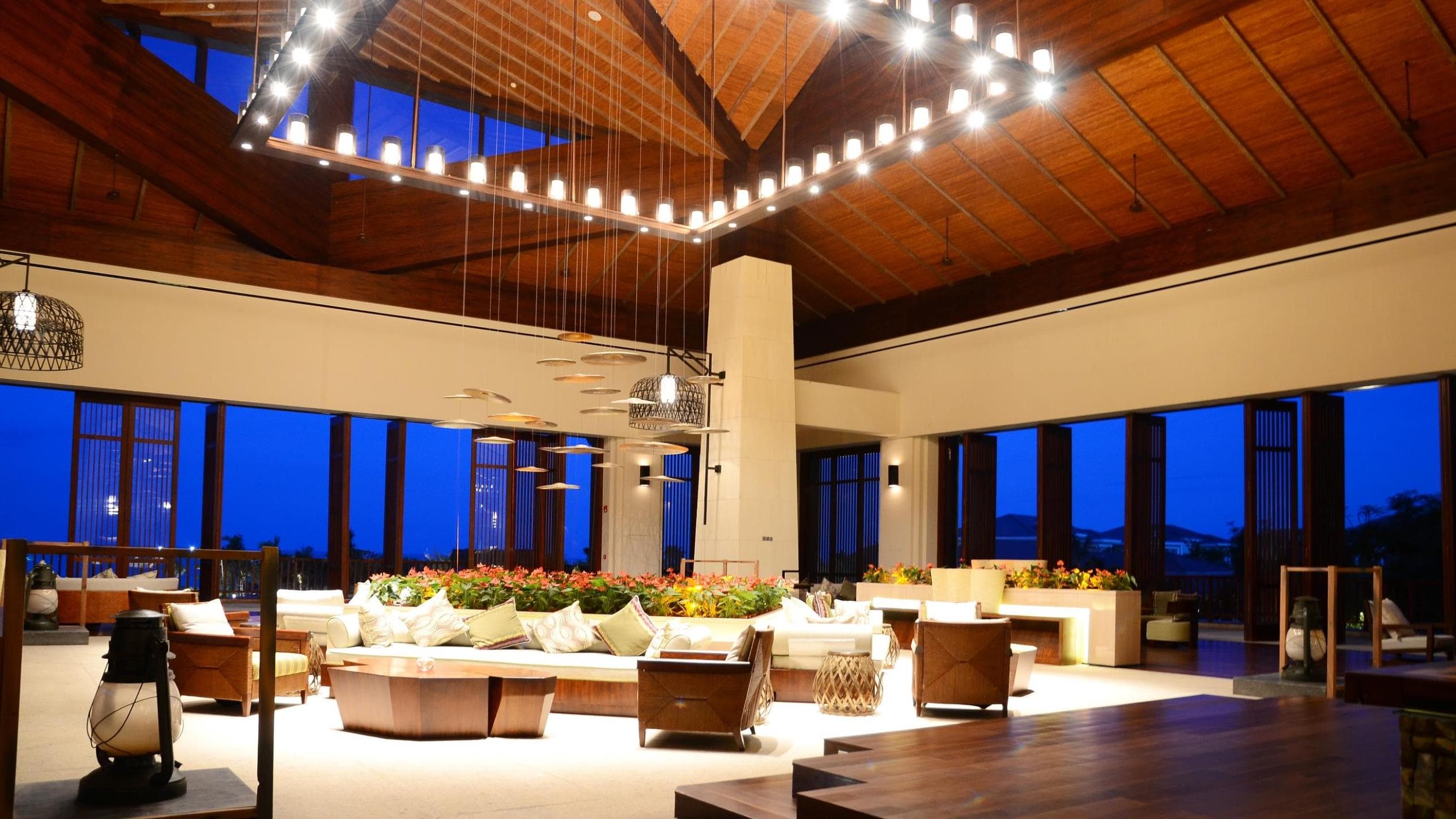 Lobby bar